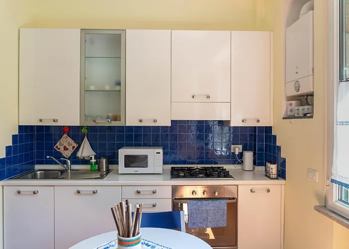 La Casetta Nel Borgo A Due Passi Dal Mare Apartamento *